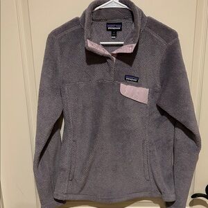 Patagonia Fleece in Lavender Details